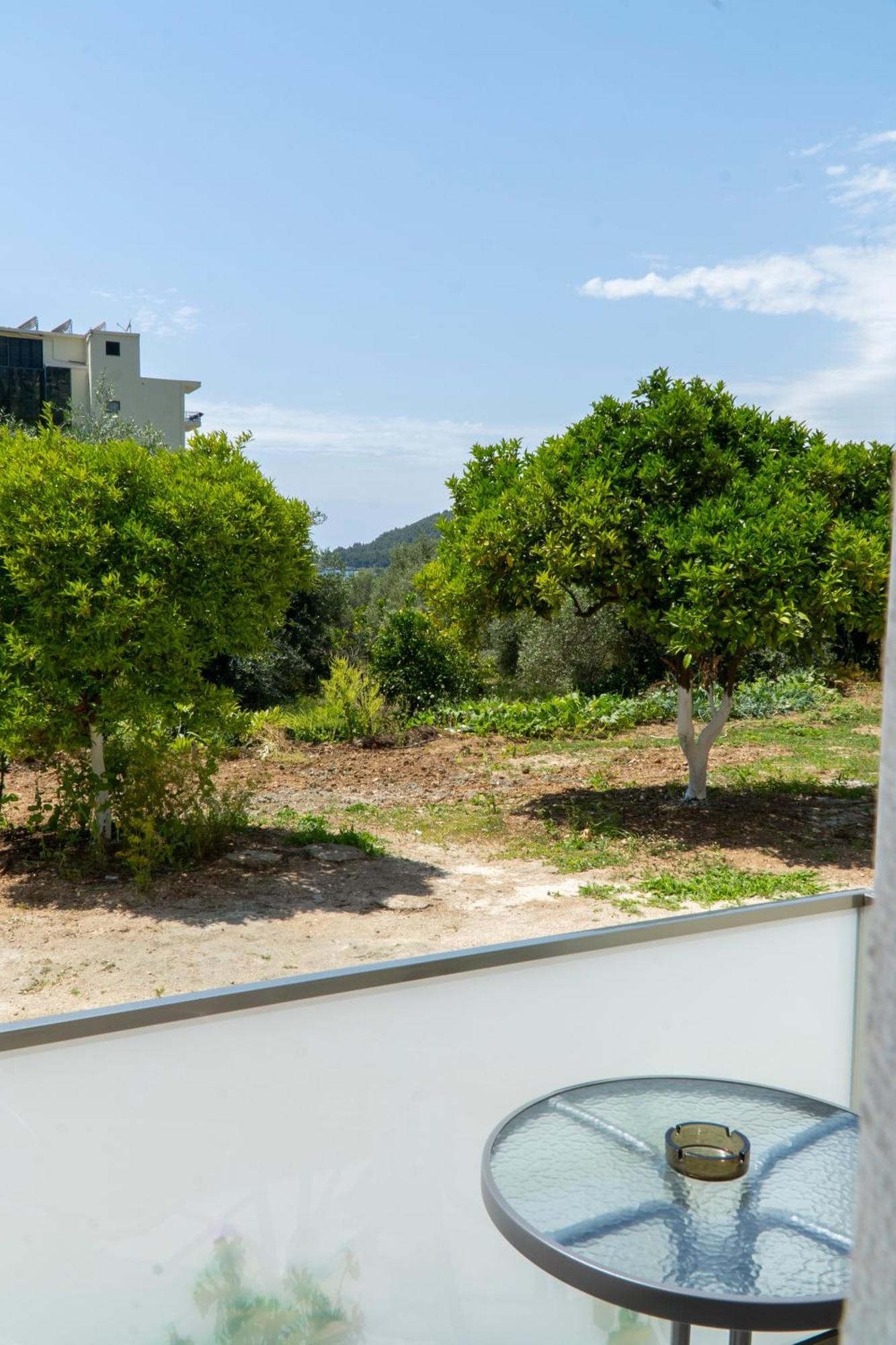 Koks' Casa de hóspedes Himare